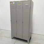 3-deurs retro metalen kledingkast locker kast, 25 tot 50 cm, Gebruikt, Metaal, Ophalen
