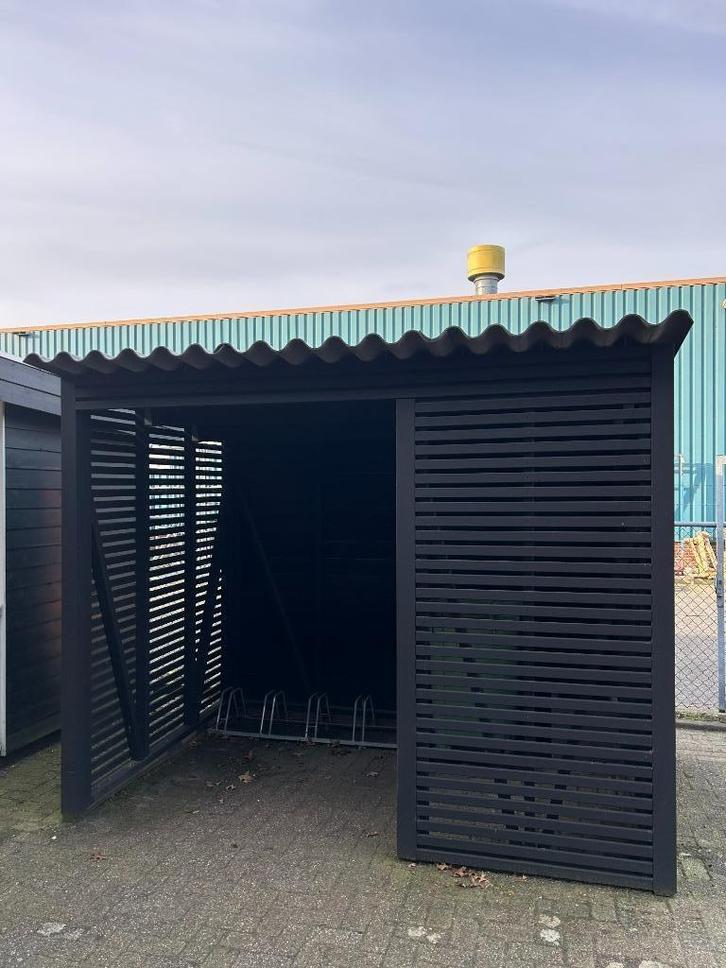 Fietsenstalling zwart Design 3x2 meter, Tuin en Terras, Overkappingen, Gebruikt, Overige typen, Ophalen