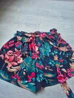 Donkerblauwe met Roze Bloemen Korte Broek riem Merk Shein L, Ophalen of Verzenden, Zo goed als nieuw, Blauw, Kort