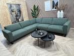 ZGAN Montel Design Hoekbank - Groen - 292x292 - Links/Rechts, Huis en Inrichting, Banken | Bankstellen, Ophalen, 250 tot 300 cm