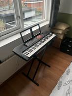 Yamaha PSR-F51 Keyboard - Ideaal voor beginners!, Muziek en Instrumenten, Keyboards, Yamaha, Ophalen of Verzenden, Met standaard