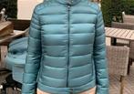 Belstaff Turquoise donsjack 38, NIEUW, Ophalen, Zo goed als nieuw, Maat 38/40 (M), Blauw