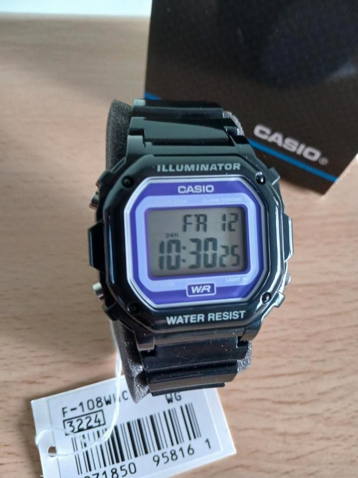 Casio
F-108WHC-1BEF

En W-734 nieuw!, Sieraden, Tassen en Uiterlijk, Sporthorloges, Nieuw, Zwart, Ophalen of Verzenden