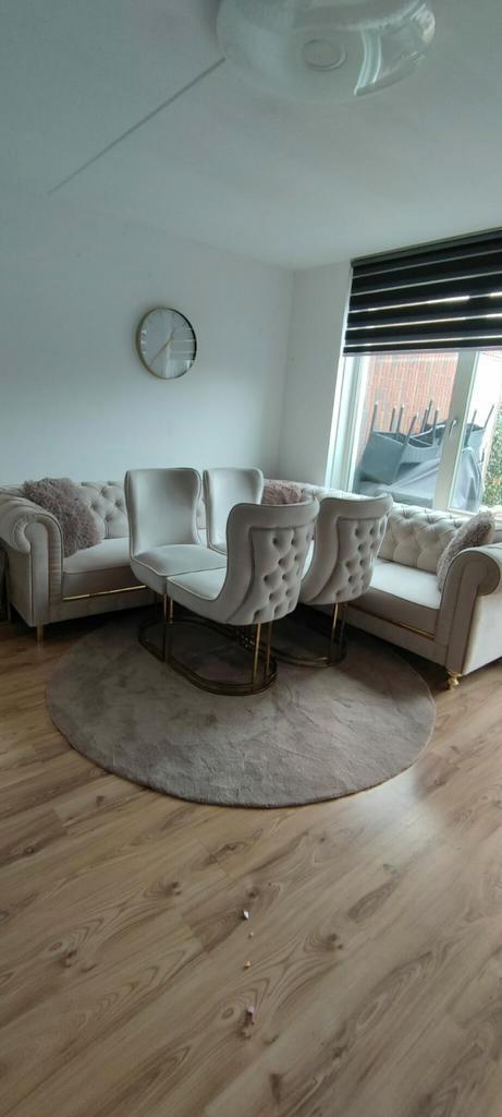 Compleet hoekbank met stoelen en tapijt  nooit gebruikt, Huis en Inrichting, Complete inboedels, Ophalen