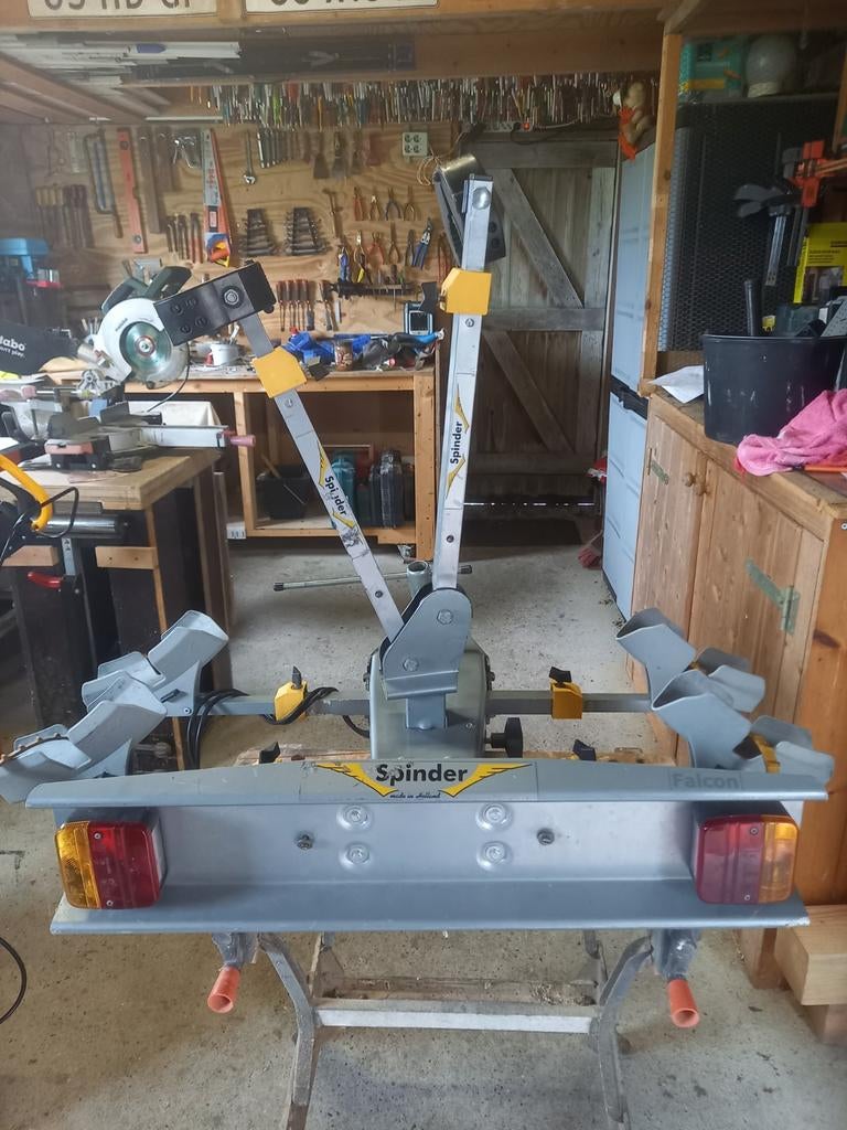 Fietsendrager, Ophalen, Gebruikt, 2 fietsen, Trekhaakdrager