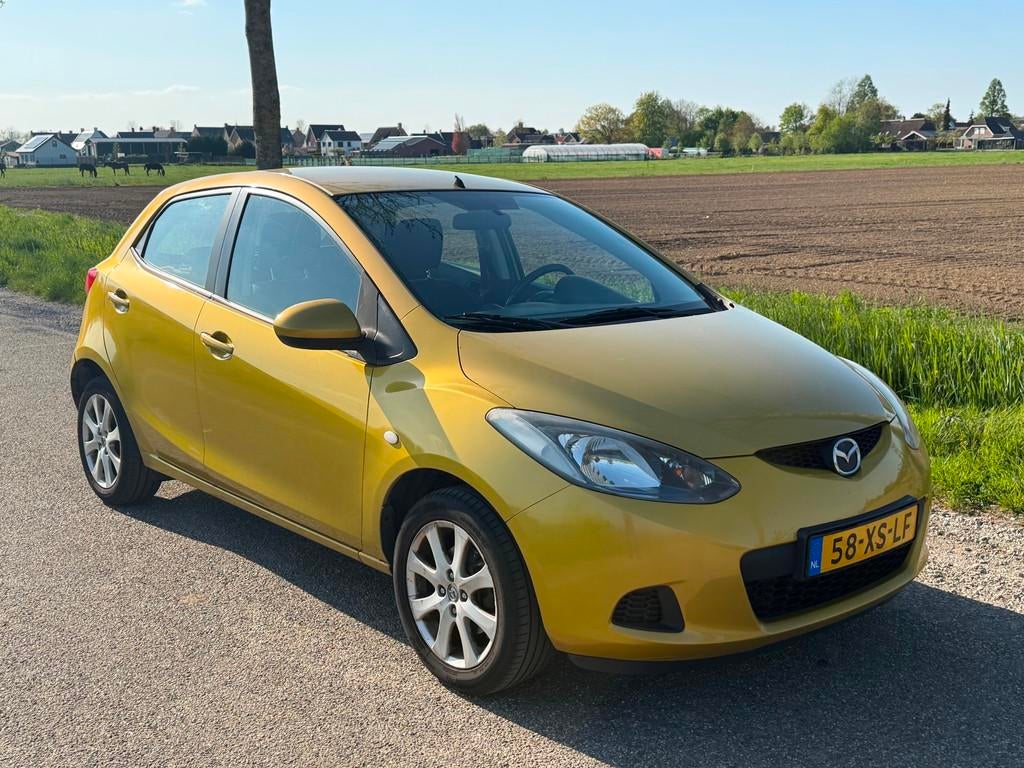 Mazda 2 1.3hp S-VT Touring APK 03-2027 Airco NAP, Auto's, Mazda, Voorwielaandrijving, Gebruikt, 4 stoelen, Origineel Nederlands