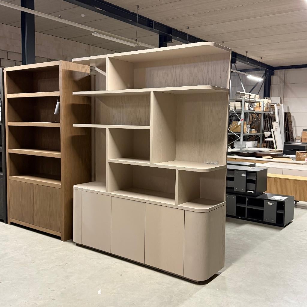 vakkenkast japandi stijl taupe 180x220cm, Huis en Inrichting, Kasten | Boekenkasten, Met plank(en), Eikenhout, Zo goed als nieuw