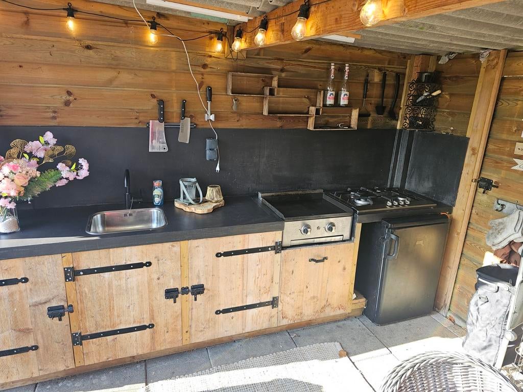 Ruime chalet te koop