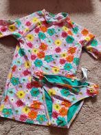 WE uv shirt en zwembroek 128, Bikiniset, Nieuw, UV-zwemkleding, Meisje