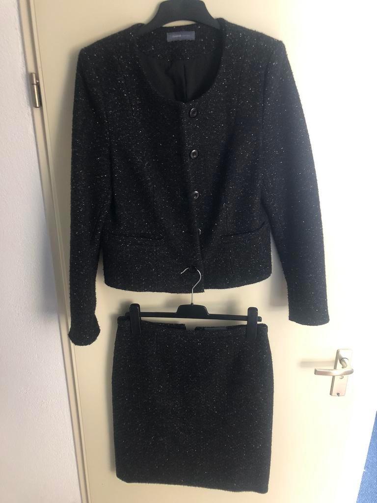 Mooi mantelpakje college style mt 38, Ophalen of Verzenden, Zo goed als nieuw, Maat 38/40 (M)