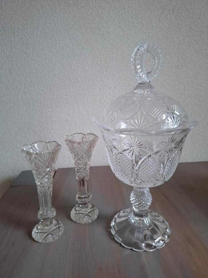 Antieke kristallen bonbonnière met 2 vaasjes, Antiek en Kunst, Antiek | Glas en Kristal, Ophalen