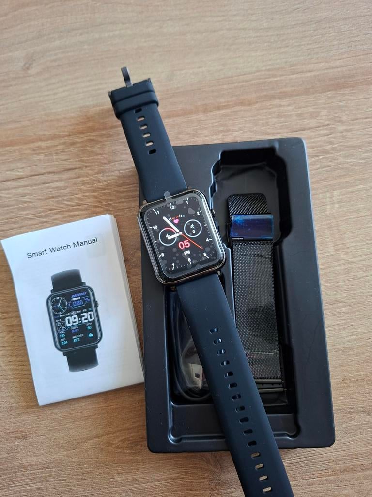 Smartwatch met hartslagmeter en stappenteller - Zwart, Onbekend, Zwart, Ophalen of Verzenden, Zo goed als nieuw