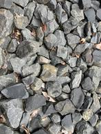 Big bag vol met zwart basalt breuksteen, Ophalen, Antraciet, Zo goed als nieuw, Split