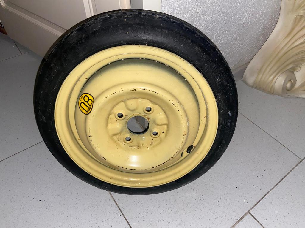 Reservewiel Yokohama zgan, Ophalen, Zo goed als nieuw