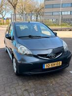 Toyota Aygo 1.0 12V Vvt-i 5DRS MMT 2007 Grijs, Stof, 4 stoelen, 68 pk, Origineel Nederlands