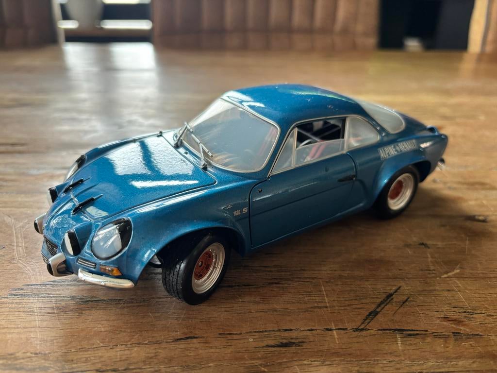 Renault Alpine 1600S modelauto - Blauw, Hobby en Vrije tijd, Modelauto's | 1:18, Ophalen of Verzenden, Zo goed als nieuw, Auto