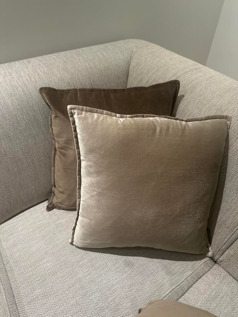 Colmore Kussens - Almond White & Bruin - 50x50, Ophalen of Verzenden, Zo goed als nieuw, Bruin, Vierkant