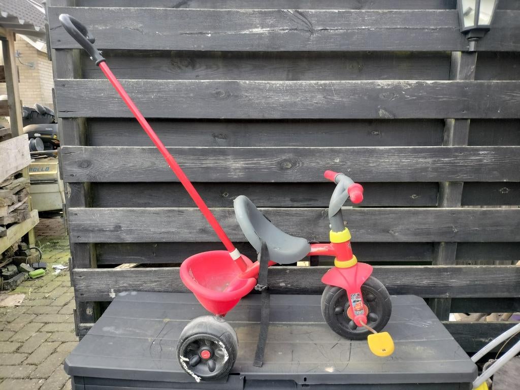 Cars driewieler met duwstang, Fietsen en Brommers, Ophalen, Gebruikt, Cars, Duwstang