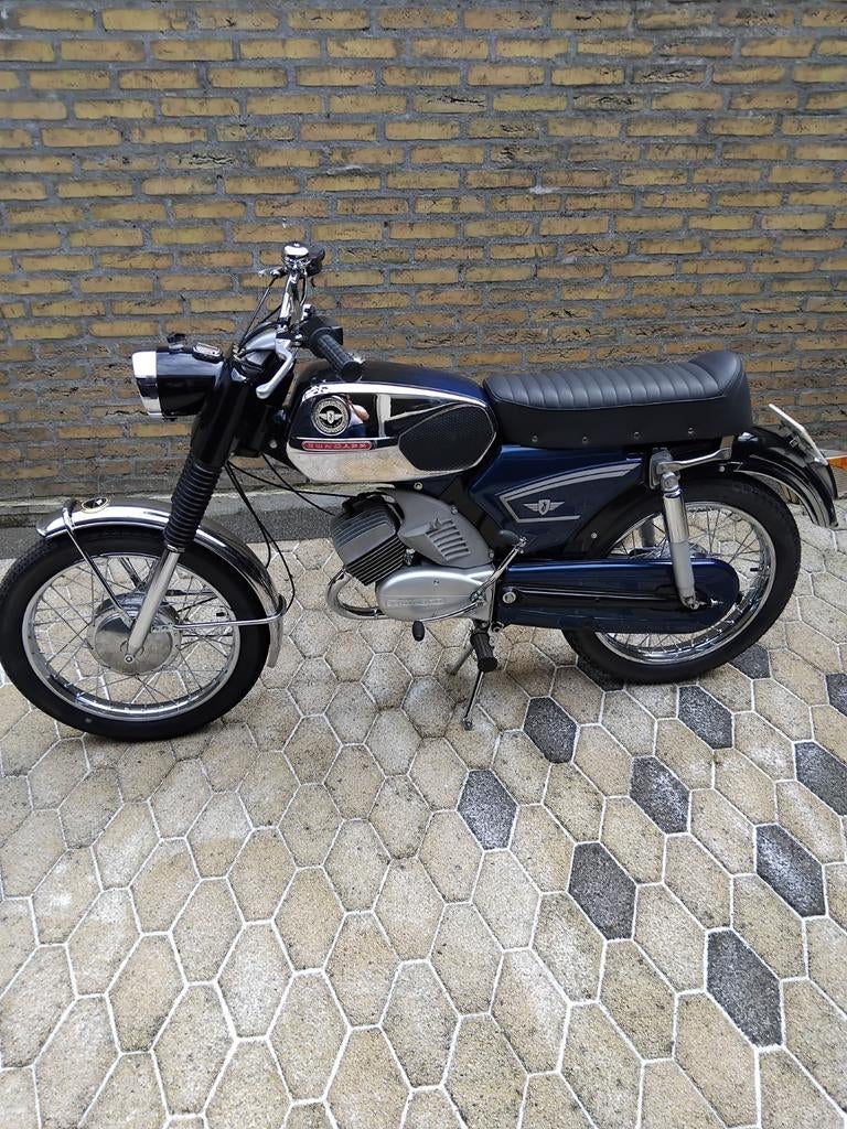 Dezen mag naar een andere lief hebber 517, Fietsen en Brommers, Brommers | Zundapp, Ophalen, Overige modellen