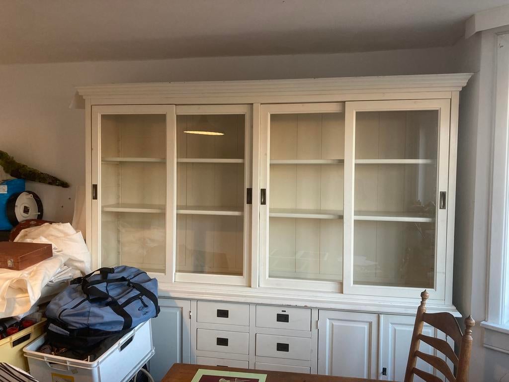 MOET NU WEG Landelijke brokante witte buffetkast, Ophalen, Gebruikt, 200 cm of meer, 200 cm of meer