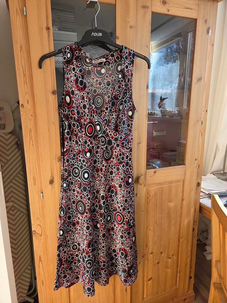 Sweet Miss Jurk met Cirkelprint - Maat M, Maat 38/40 (M), Overige kleuren, Ophalen of Verzenden, Zo goed als nieuw