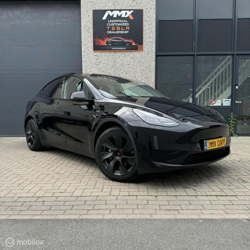Tesla Model Y Long Range RWD + MMX PACK + IAP + HW4, Auto's, Tesla, Automaat, Achterwielaandrijving, Gebruikt, Zwart