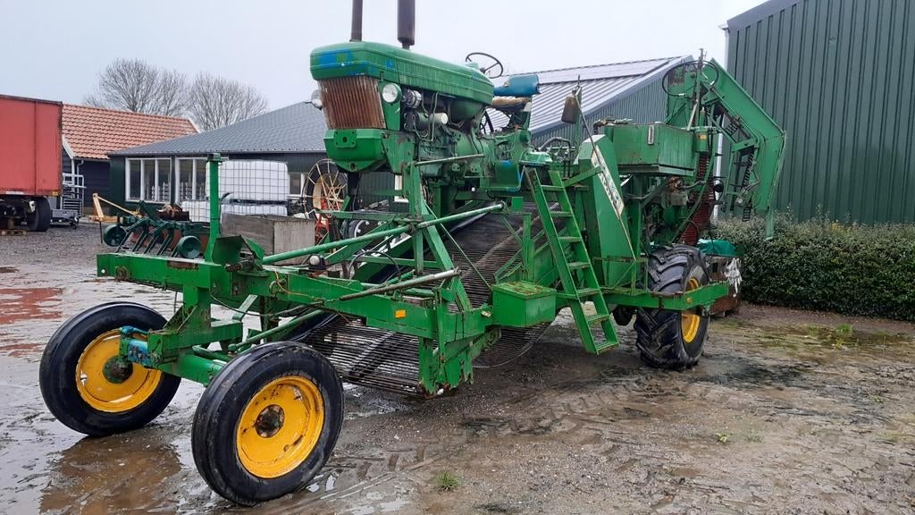 Onderdelen krakei rooier, Ophalen, Grondbewerking