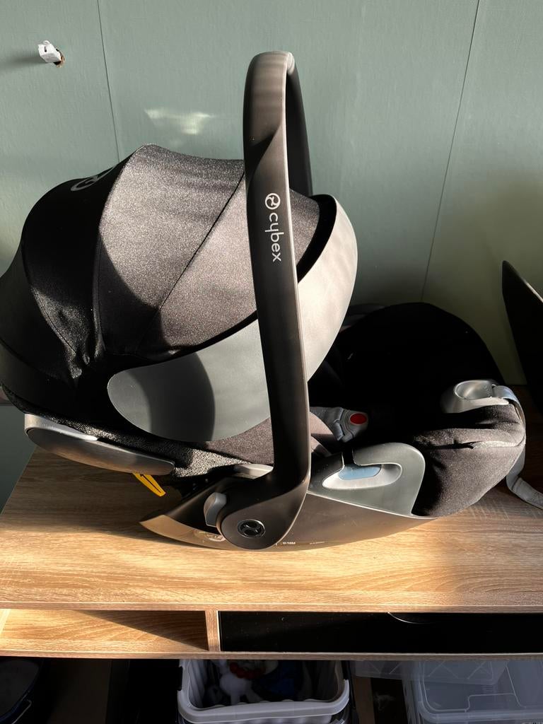 Cybex i-cloud z i-size en cybex Sirona met isofix base, Kinderen en Baby's, Autostoeltjes, Zo goed als nieuw, Isofix, 0 t/m 13 kg