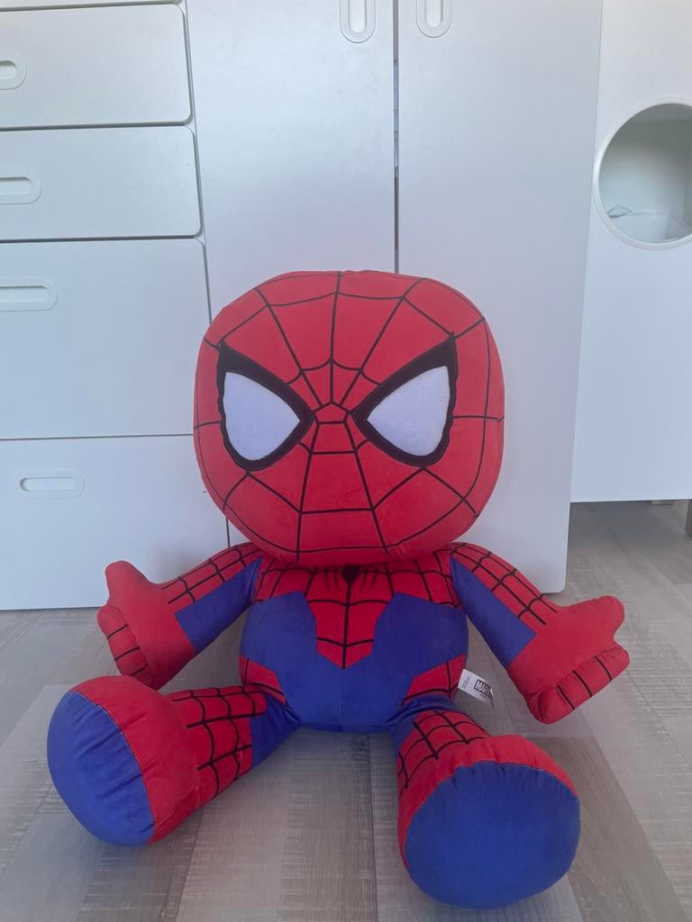 Grote spiderman knuffel, Overige karakters, Overige typen, Ophalen of Verzenden, Zo goed als nieuw