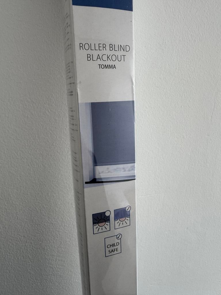 Nieuwe rolgordijn grijs, Ophalen, 100 tot 150 cm, Zo goed als nieuw, Grijs