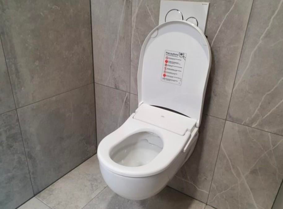 Douche wc Dib U850 - Bidet, Huis en Inrichting, Badkamer | Badtextiel en Accessoires, Nieuw, Ophalen of Verzenden