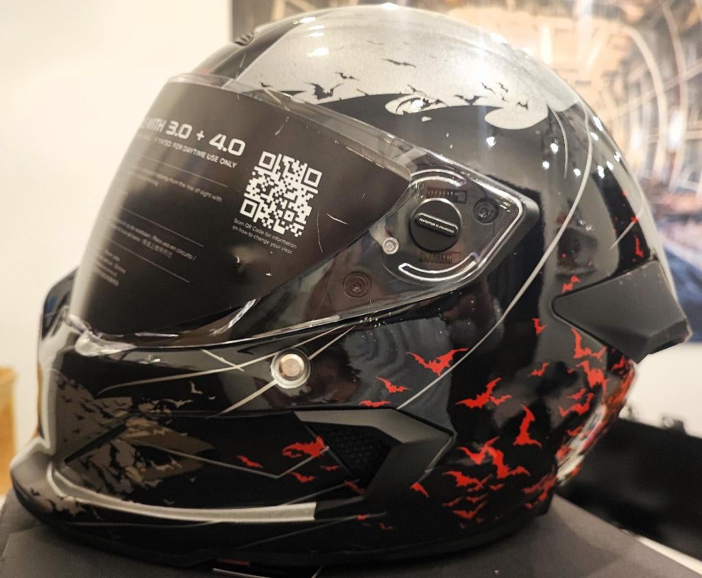 Ruroc Atlas 4.0 Carbon The Batman Marvel S Small NIEUW, Motoren, UK, S, Ophalen, Nieuw met kaartje