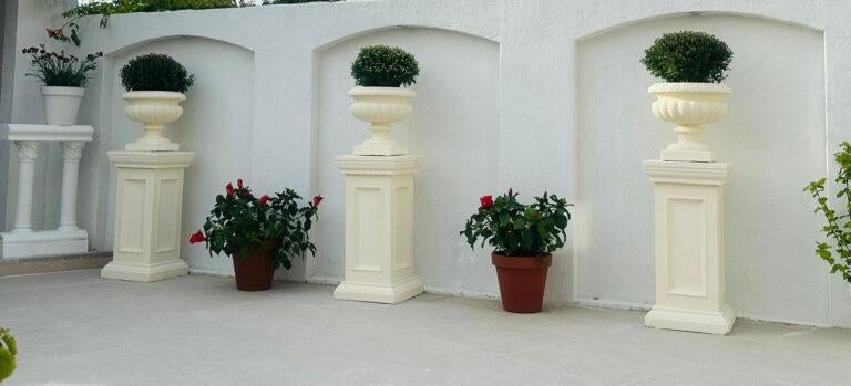 Mediterraans betonnen zuilen en betonnen bloempotten, Tuin en Terras, Tuinvazen, Ophalen, Nieuw