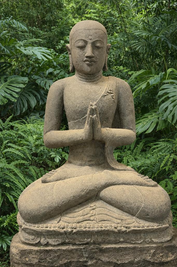 Groot stenen Boeddha beeld, 73cm, massief hardsteen, Ophalen, Zo goed als nieuw