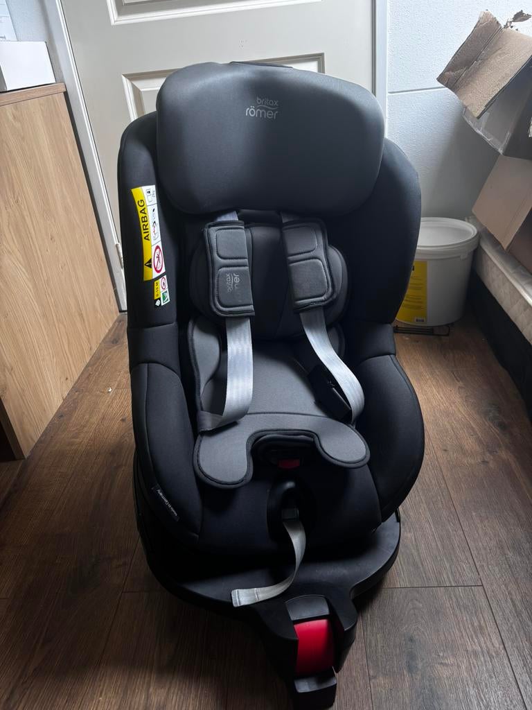 Autostoeltje Britax Römer Dualfix i-Size, Kinderen en Baby's, Autostoeltjes, 15 t/m 36 kg, Zo goed als nieuw, Isofix, Ophalen