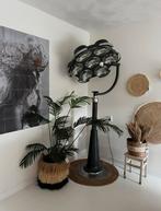 Unieke LED Operatielamp op Nike Voet ,ivm verhuizing 😞, Huis en Inrichting, Lampen | Vloerlampen, Ophalen, 200 cm of meer, Zo goed als nieuw