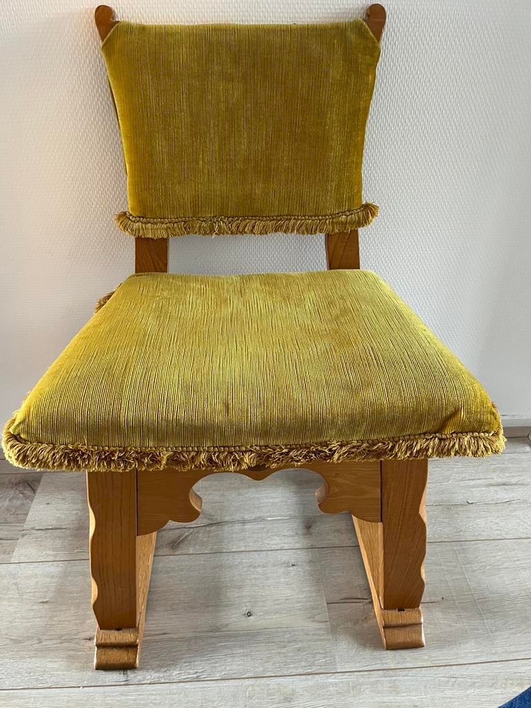 KERK STOELTJE ( misdienaar ), Ophalen