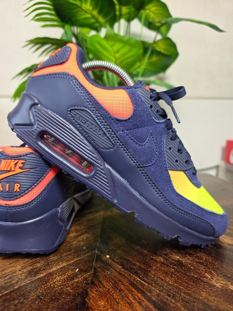 Nike Air Max 90 Gradient Lemon Venom maat 42,5, Blauw, Nike, Ophalen of Verzenden, Nike