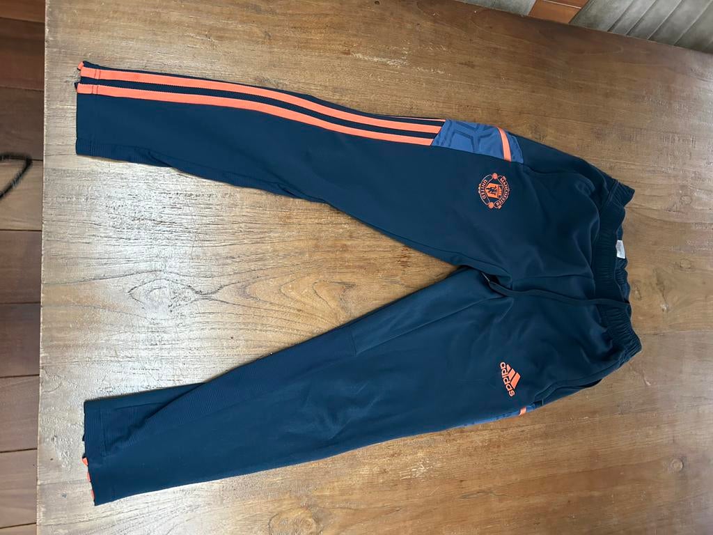 Trainingspak Manchester United maat S, Ophalen, Blauw, Zo goed als nieuw, Voetbal