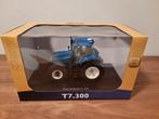 New Holland T7.300 Universal Hobbies, Ophalen of Verzenden, Nieuw, Tractor of Landbouw, Universal Hobbies