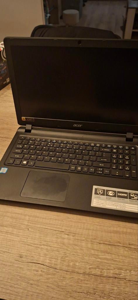 Acer Aspire ES 15 (2017), Computers en Software, Windows Laptops, Ophalen, Met videokaart, 2 tot 3 Ghz, SSD