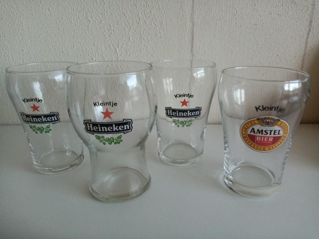 3 Heineken + 1 Amstel kleintje bierglazen, Verzamelen, Ophalen of Verzenden, Nieuw, Glas of Glazen, Heineken