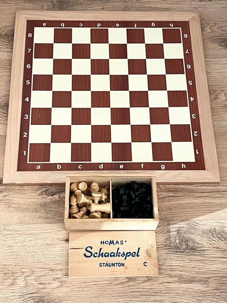 HOMAS Chess  Staunton C - 68 mm Homas Orginele Bord, Ophalen of Verzenden, Zo goed als nieuw