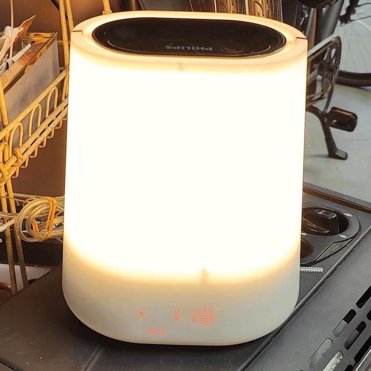 Philips HF3476 Wake-up Light met Radio - Goede Staat, Witgoed en Apparatuur, Wekkers, Gebruikt, Ophalen of Verzenden