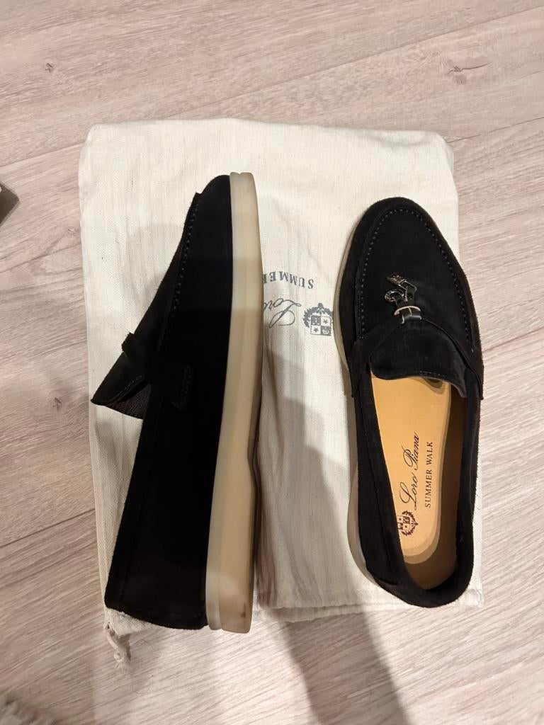 Loro piana 37, Kleding | Dames, Ophalen of Verzenden, Zo goed als nieuw, Zwart, Sneakers of Gympen