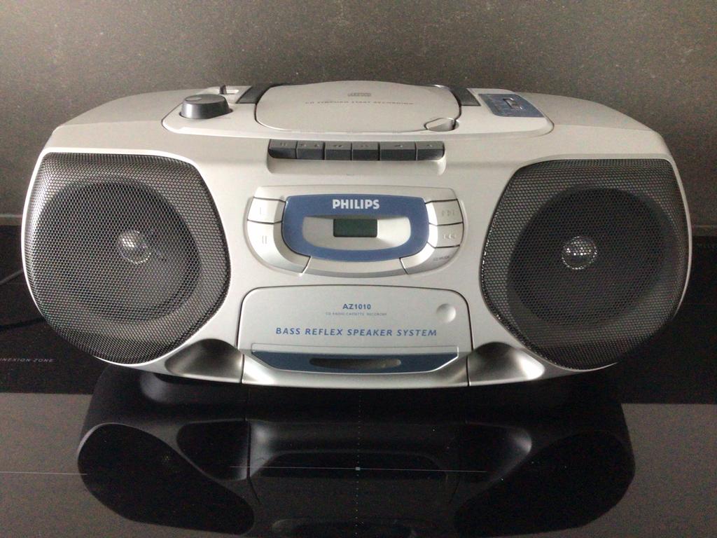 PHILIPS AZ1010 draagbare CD Radio-Cassette recorder KOOPJE, Ophalen of Verzenden, Gebruikt, Radio, Met cd-speler