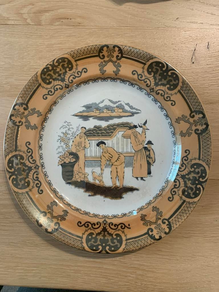 Antiek bord Maastricht Sana Regout, Chinees decor, Ophalen of Verzenden