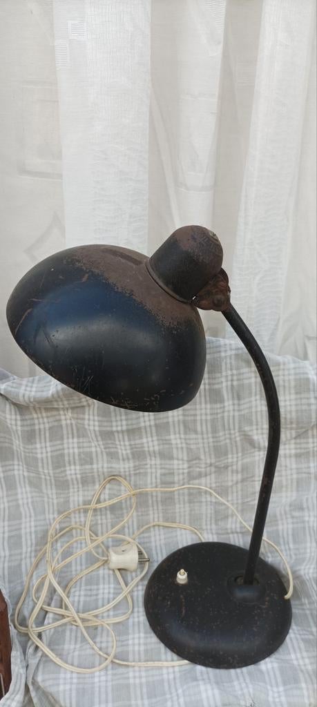 Originele Kaiser Idell lamp met prachtige patina, Ophalen