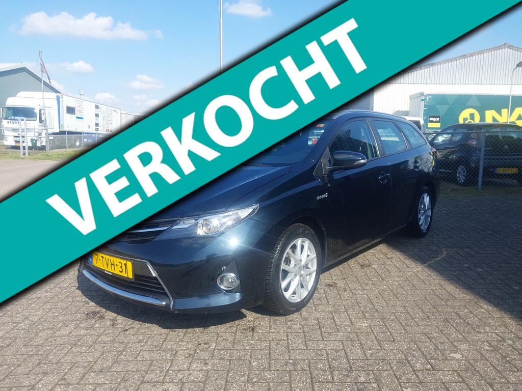 Toyota Auris Touring Sports 1.8 Hybrid Aspiration, Auto's, Euro 5, Origineel Nederlands, 66 €/maand, 5 stoelen