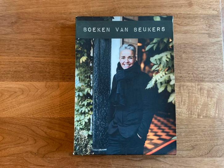 Bakken met Beukers + Bikken met Beukers in cassette, Boeken, Kookboeken, Zo goed als nieuw, Ophalen of Verzenden